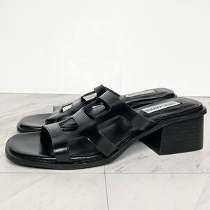 New! Steve Madden Princess Black Square Toe Sandal 7